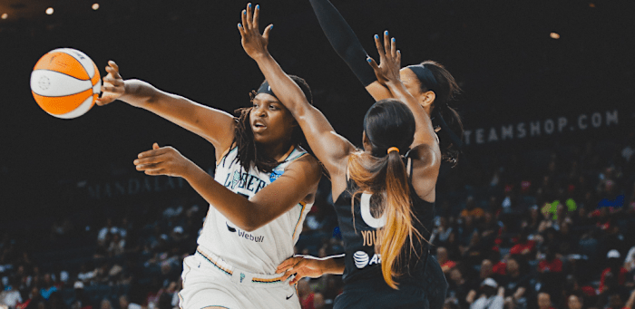 Screenshot 2023-08-18 12.01.33 AM